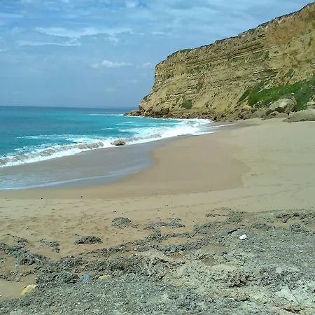 Cozy Near Beaches Azoia (Sesimbra)